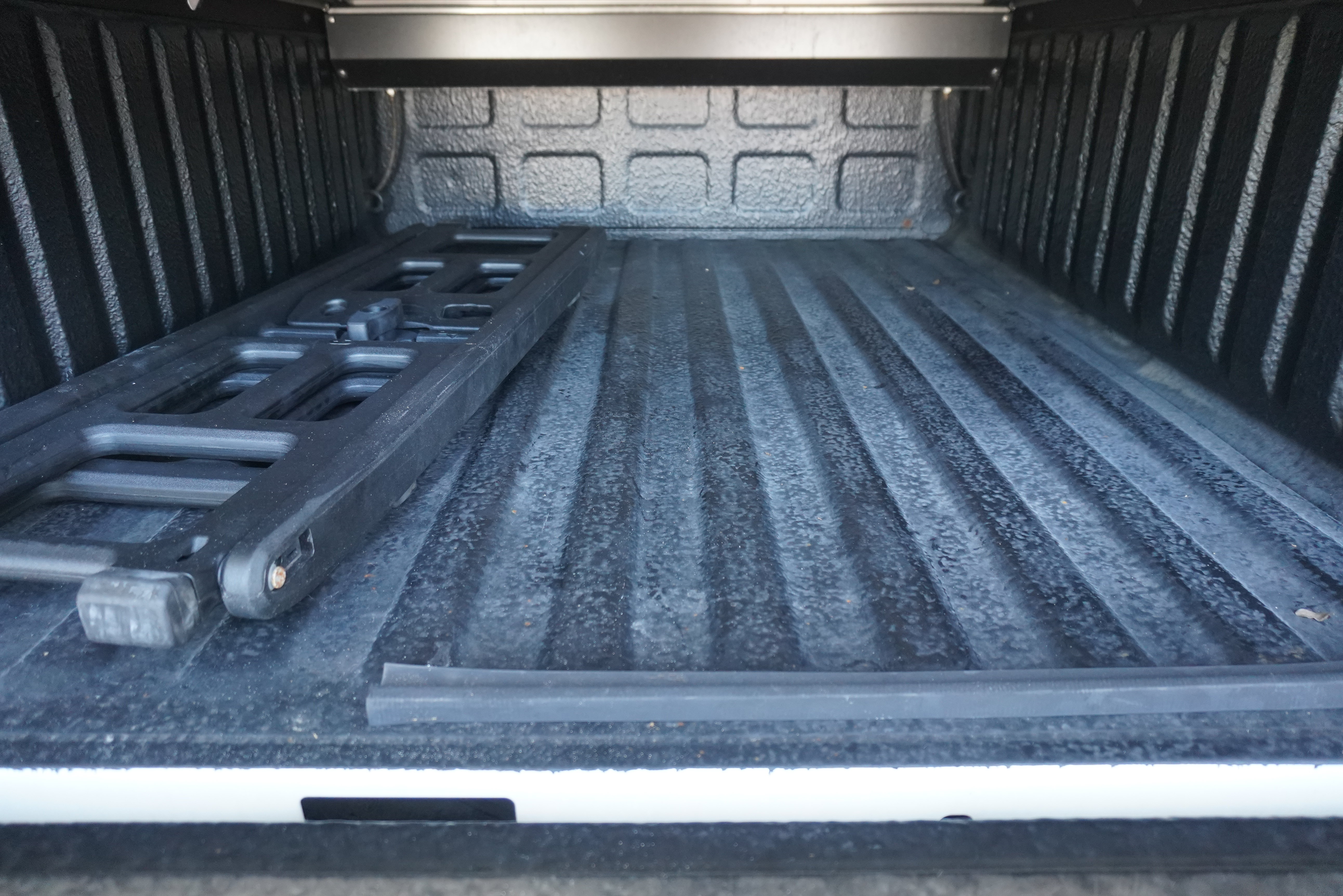 Used 2012 RAM 1500 Laramie RWD image 25
