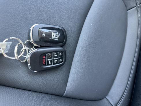 Used 2026 Honda Odyssey EX-L image 20