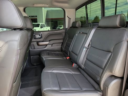 Used 2018 GMC Sierra 1500 Denali w/ Denali Ultimate Package image 8