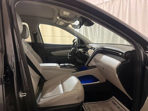 Used 2023 Hyundai Tucson Limited image 29