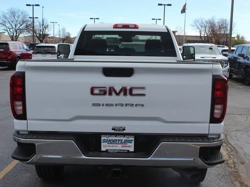 New 2026 GMC Sierra 2500 Pro w/ Convenience Package image 9