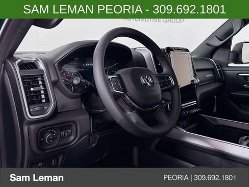New 2026 RAM 1500 Big Horn AWD/4WD image 9