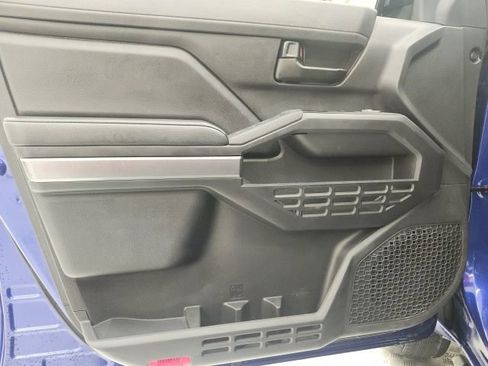 Used 2025 Toyota Tacoma SR5 image 11