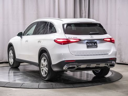 Certified 2025 Mercedes-Benz GLC 300 GLC 300 image 2