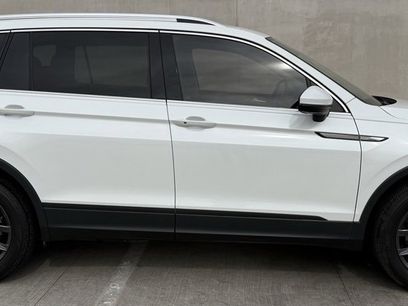 Certified 2023 Volkswagen Tiguan SE