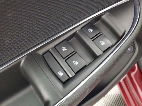 Used 2016 Chevrolet Cruze LT w/ Sun And Sound Package image 29