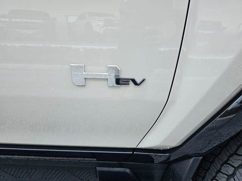New 2026 GMC Hummer EV SUV image 12