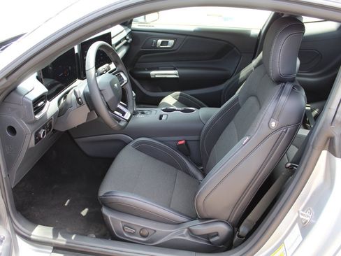 New 2025 Ford Mustang EcoBoost image 6