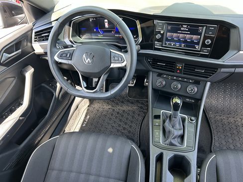 Certified 2024 Volkswagen Jetta Sport FWD image 12