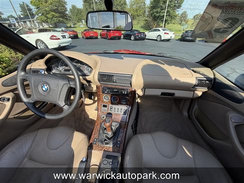 Used 1998 BMW Z3 2.8 RWD image 14