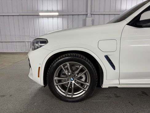 Used 2021 BMW X3 xDrive30e w/ Executive Package image 19