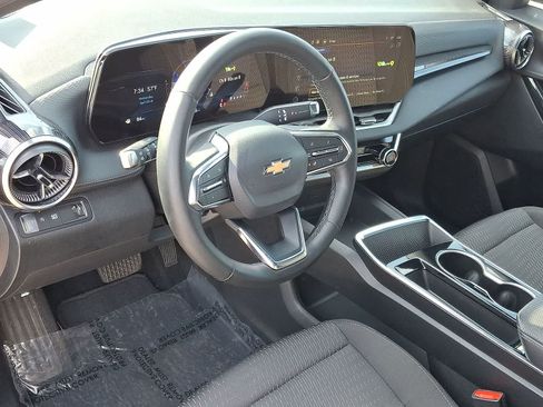 Certified 2025 Chevrolet Equinox LT FWD image 16