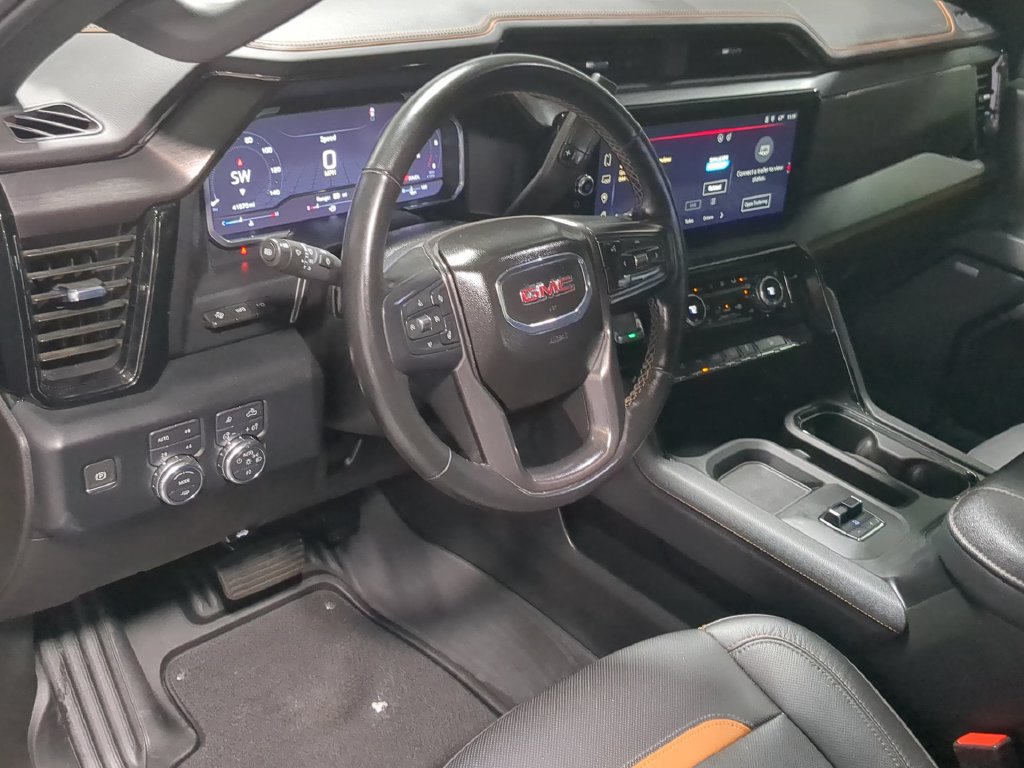 Used 2024 GMC Sierra 2500 AT4 w/ AT4 Premium Plus Package AWD/4WD image 12