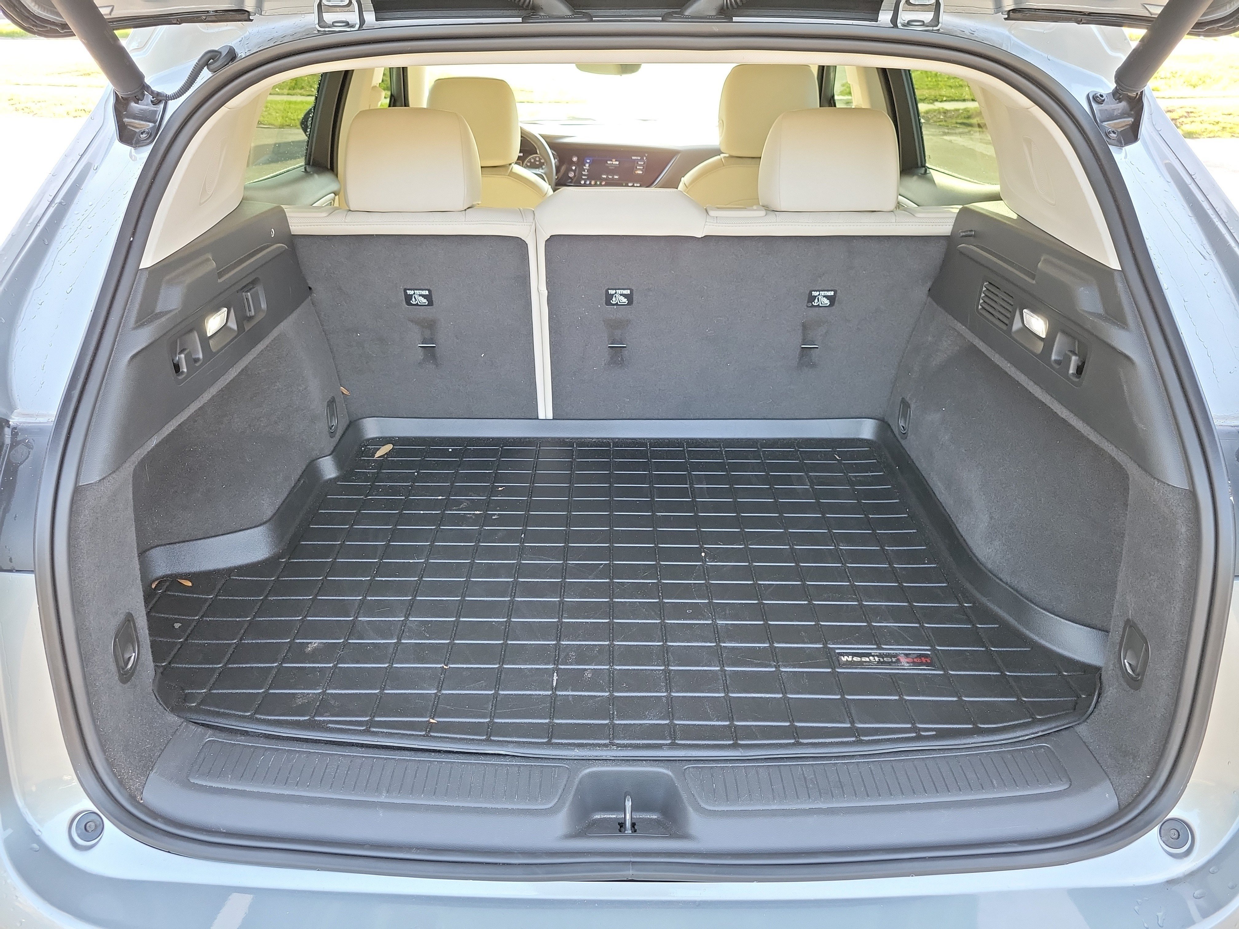 Used 2023 Buick Envision Avenir FWD image 14