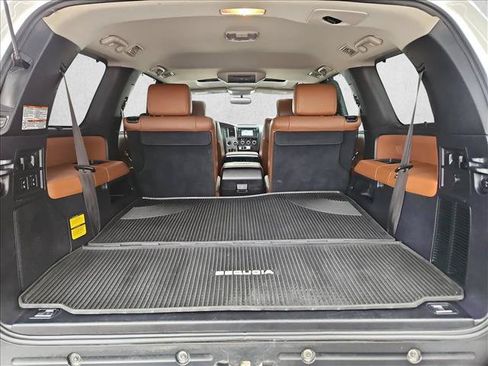 Used 2016 Toyota Sequoia Platinum AWD/4WD image 6