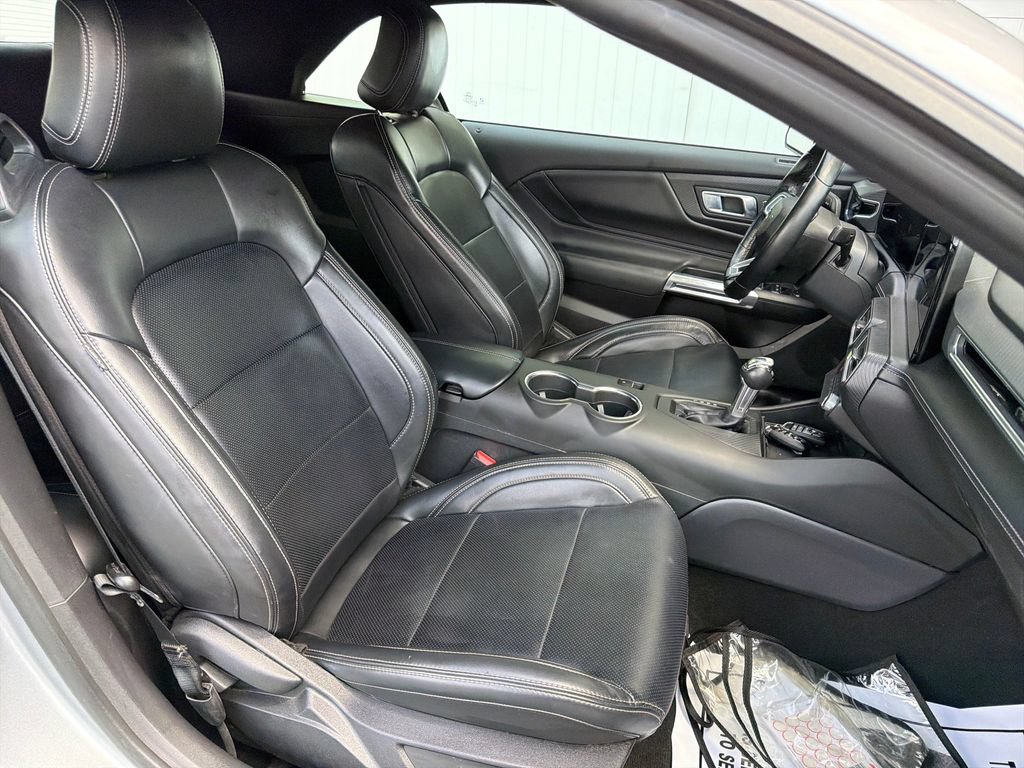 Used 2025 Ford Mustang Premium RWD image 50