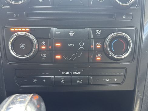 Used 2017 Ford Explorer FWD image 24