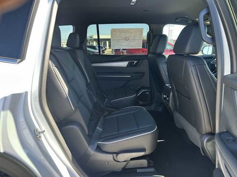 New 2026 Buick Enclave Preferred w/ Power Package image 26