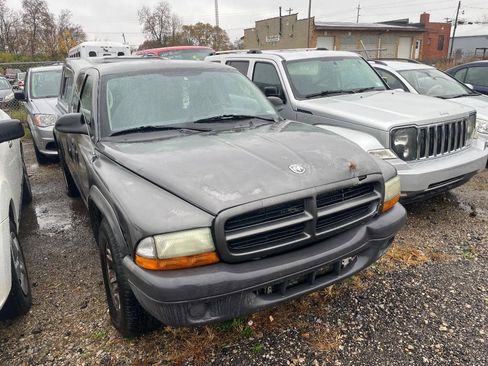 Used 2003 Dodge Dakota Base image 3