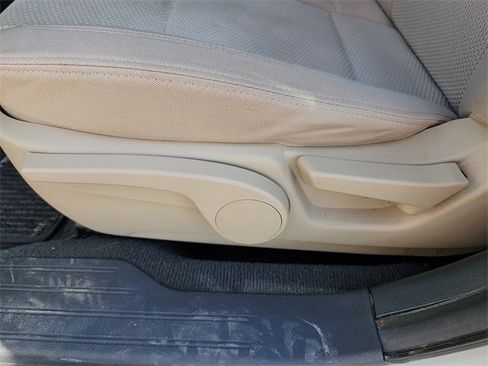 Used 2019 Subaru Outback 2.5i image 15