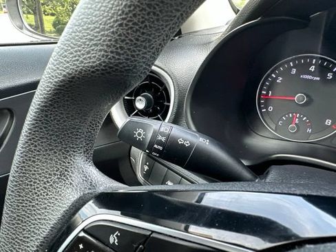Used 2020 Kia Forte LXS FWD image 24