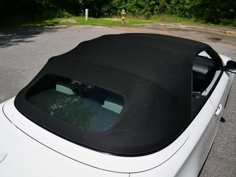 Used 2011 BMW 135i Convertible RWD image 40