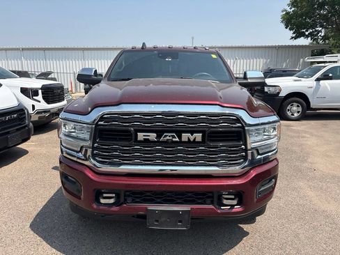 Used 2019 RAM 3500 Limited w/ Max Tow Package AWD/4WD image 3