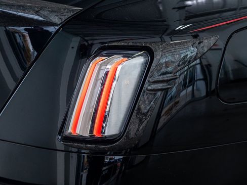 Used 2024 Rolls-Royce Spectre w/ Spectre Launch Package image 37