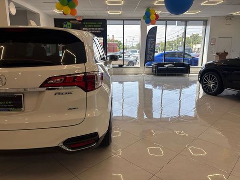 Used 2018 Acura RDX AWD w/ Technology Package image 14