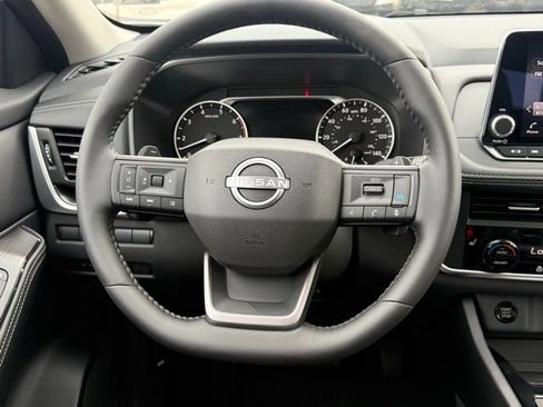 New 2026 Nissan Rogue SV w/ SV Premium Package image 23