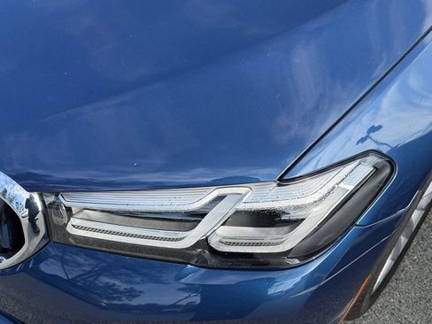 Used 2023 BMW 530i w/ Convenience Package image 33