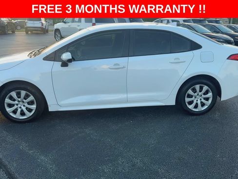 Used 2022 Toyota Corolla LE FWD image 6