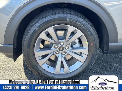 New 2026 Ford Explorer Active image 11