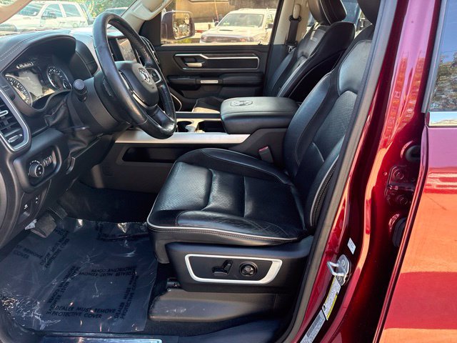 Used 2019 RAM 1500 Laramie AWD/4WD image 14