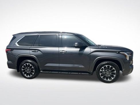 Used 2023 Toyota Sequoia Limited RWD image 12