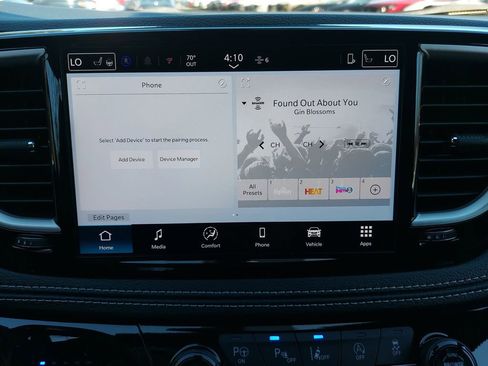 New 2025 Chrysler Pacifica Select FWD image 24