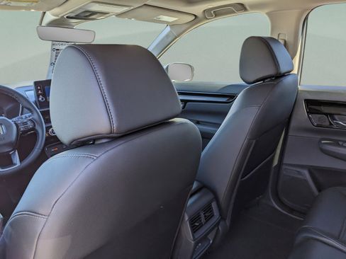 New 2026 Honda CR-V EX-L image 17