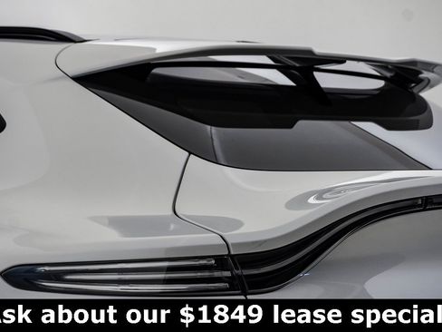 Used 2025 Aston Martin DBX 707 image 15