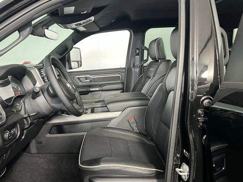 Used 2025 RAM 1500 Laramie w/ Sport Appearance Package image 20