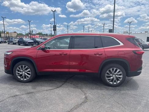 Used 2026 Buick Enclave Preferred FWD image 1