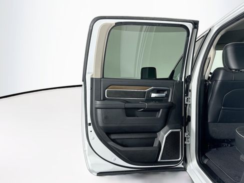 Used 2024 RAM 2500 Laramie image 26