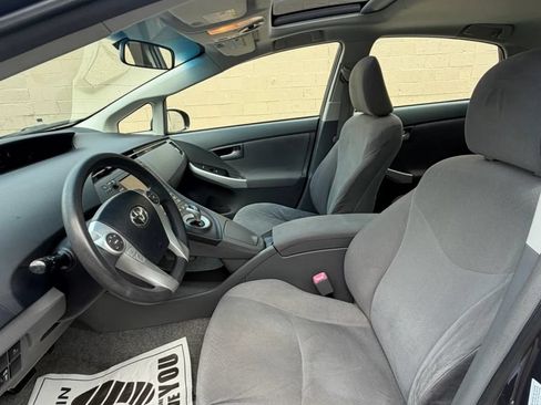 Used 2011 Toyota Prius Three w/ Solar Roof Pkg FWD image 13