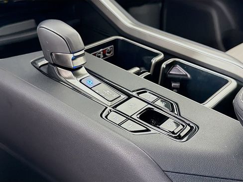 Certified 2025 Lexus TX 350 AWD image 17