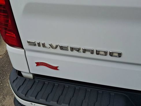Used 2022 Chevrolet Silverado 1500 Custom AWD/4WD image 22