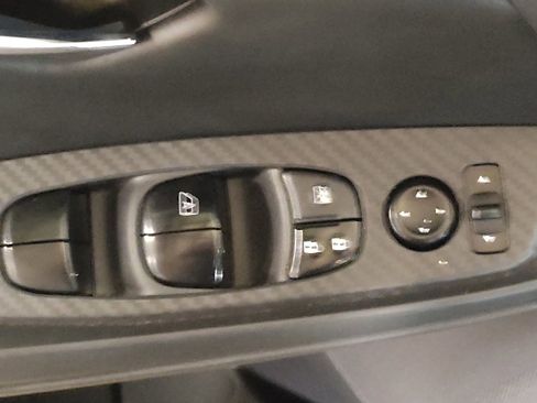 Used 2020 Nissan Sentra SV FWD image 27