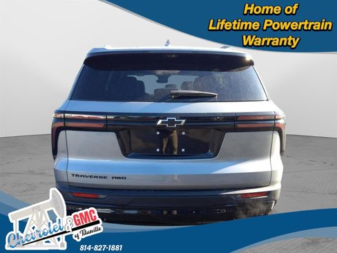 New 2026 Chevrolet Traverse LT image 6