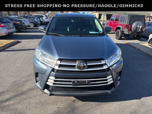 Used 2019 Toyota Highlander XLE image 8