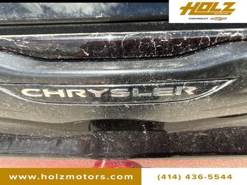 Used 2024 Chrysler Pacifica Touring-L w/ S Appearance Package FWD image 31
