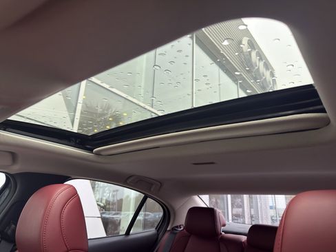 Used 2024 MAZDA MAZDA3 s image 29