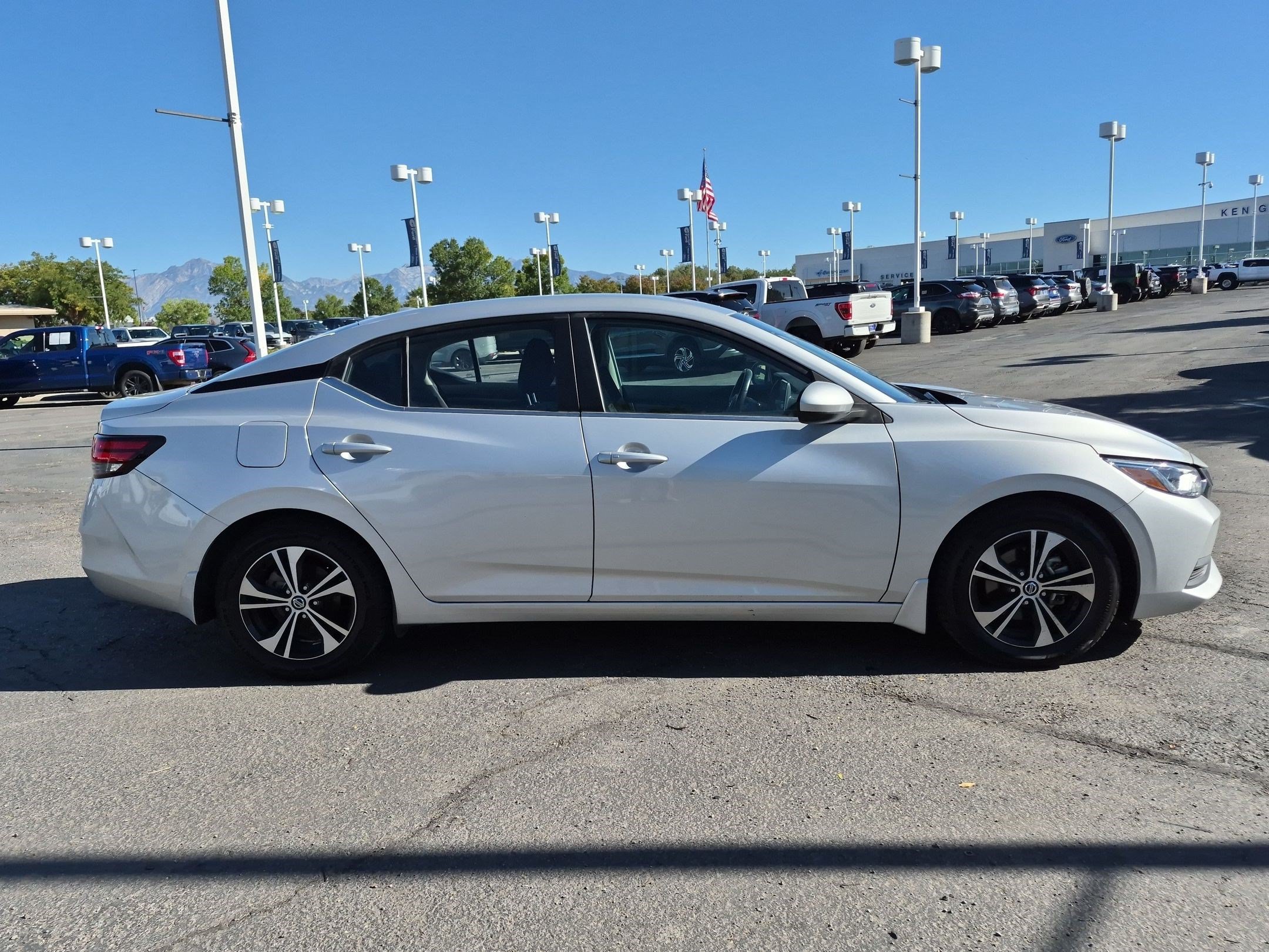 Used 2023 Nissan Sentra SV w/ All-Weather Package FWD image 2